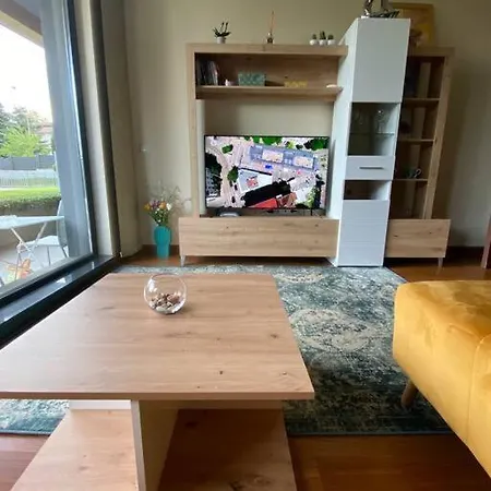 Lovely And Quiet Flat Wmn15 With Terrace/pool Lägenhet